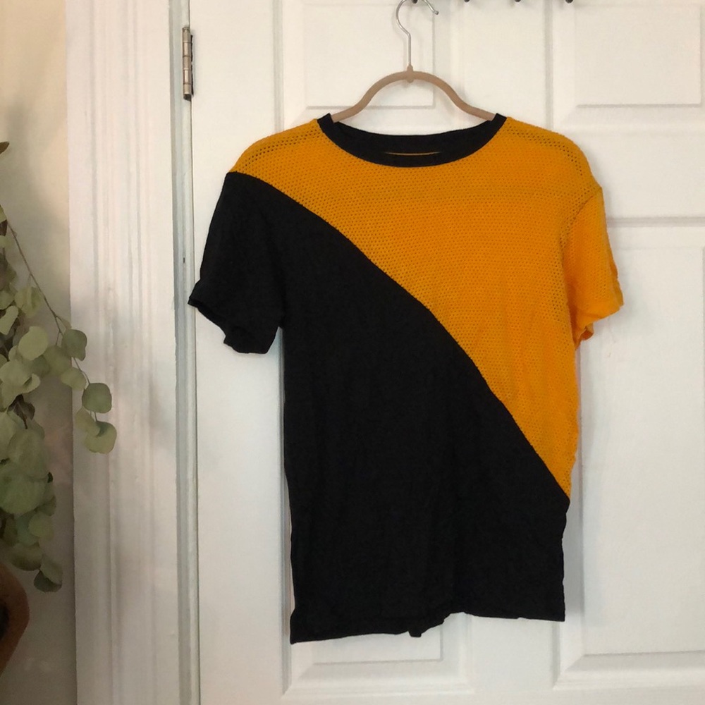 ✨SALE✨ LF half mesh t shirt